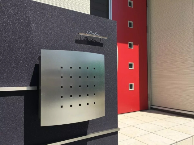 セキスイエクステリアの壁掛けポスト